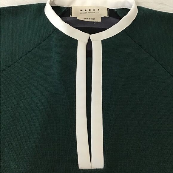 Marni Green V-Neck Faux Leather Trim Sleeveless Top Size 42 - Picture 3 of 13